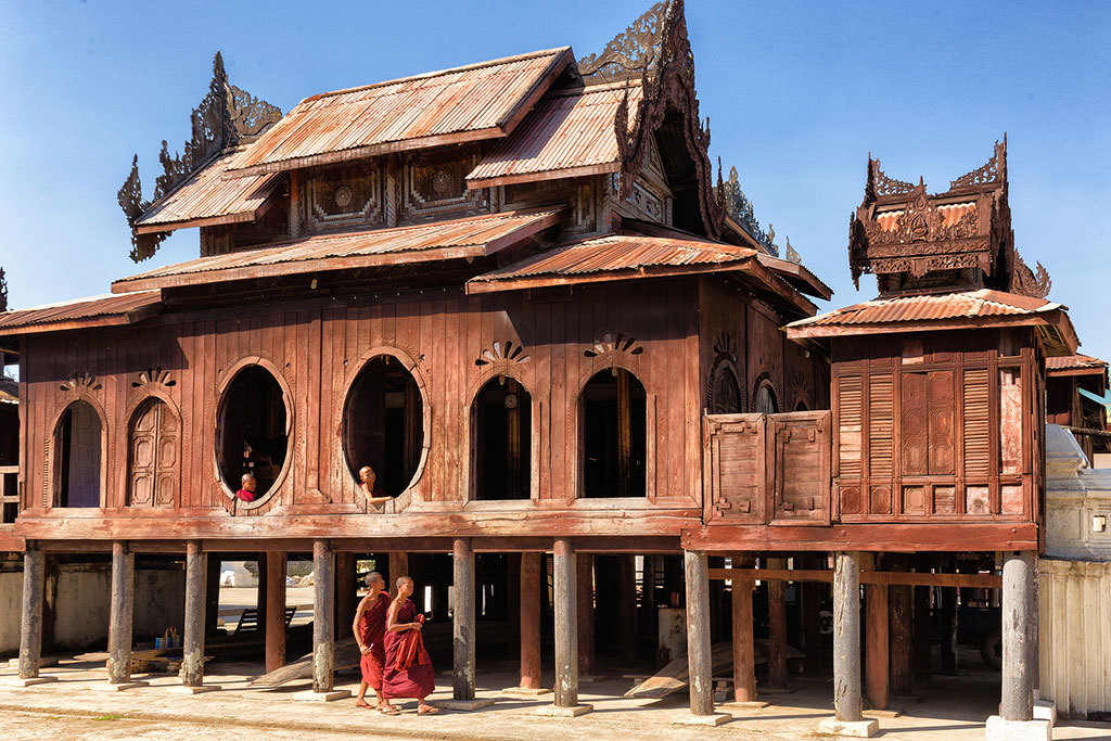 Vientiane to Phou Khao Khouay Challenge – 2 Days