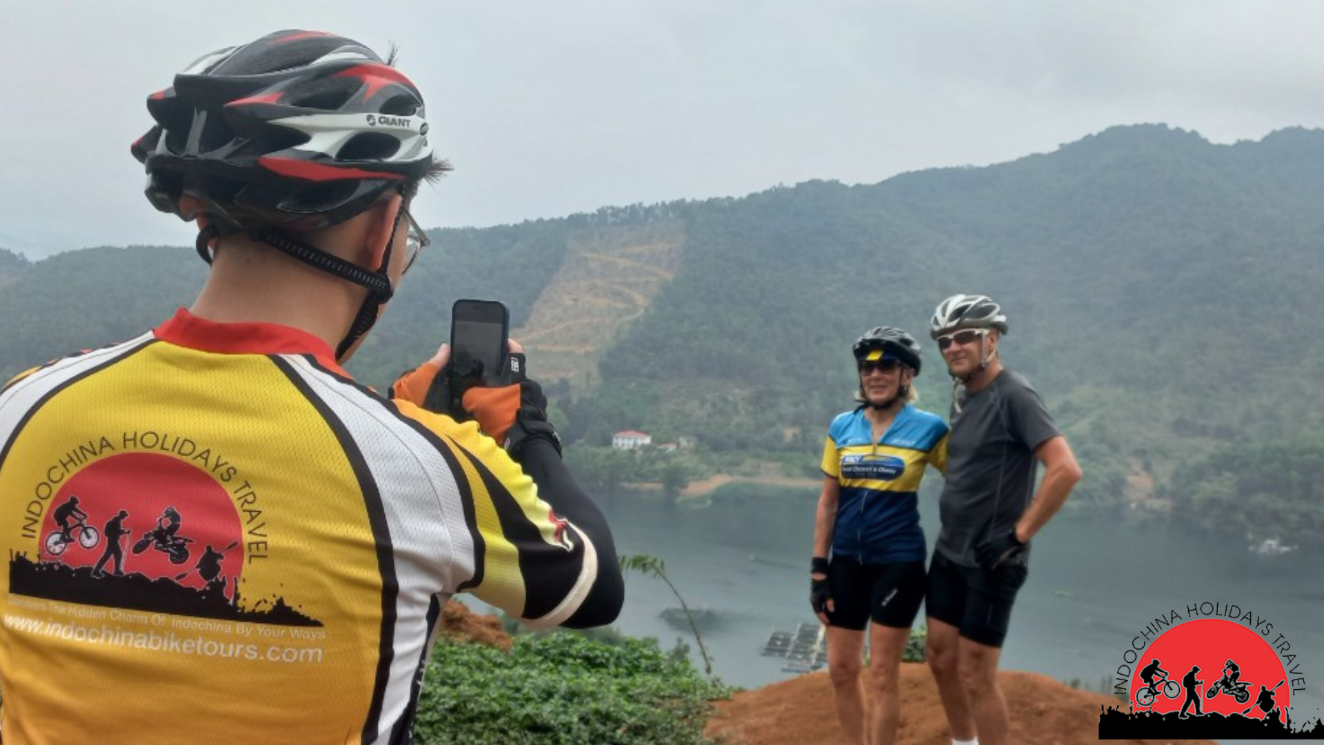 6 Days Mai Chau - Ninh Binh - Halong Bay Cycle Tour