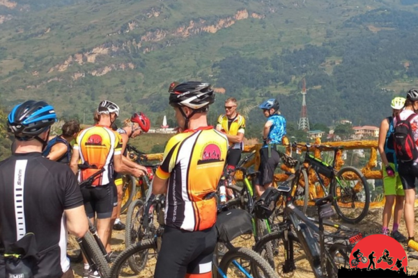 20 Days Hanoi Biking To Saigon Via Central Highlands