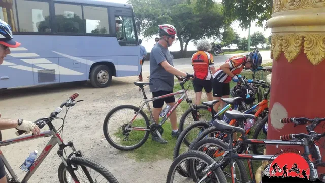 3 days Luang Prabang Easy Cycling Tour