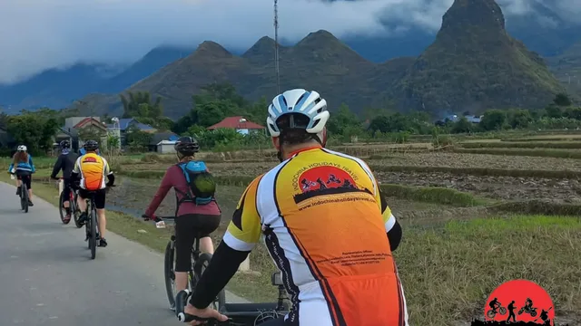 9 days Vietnam Loop Cycling Holiday